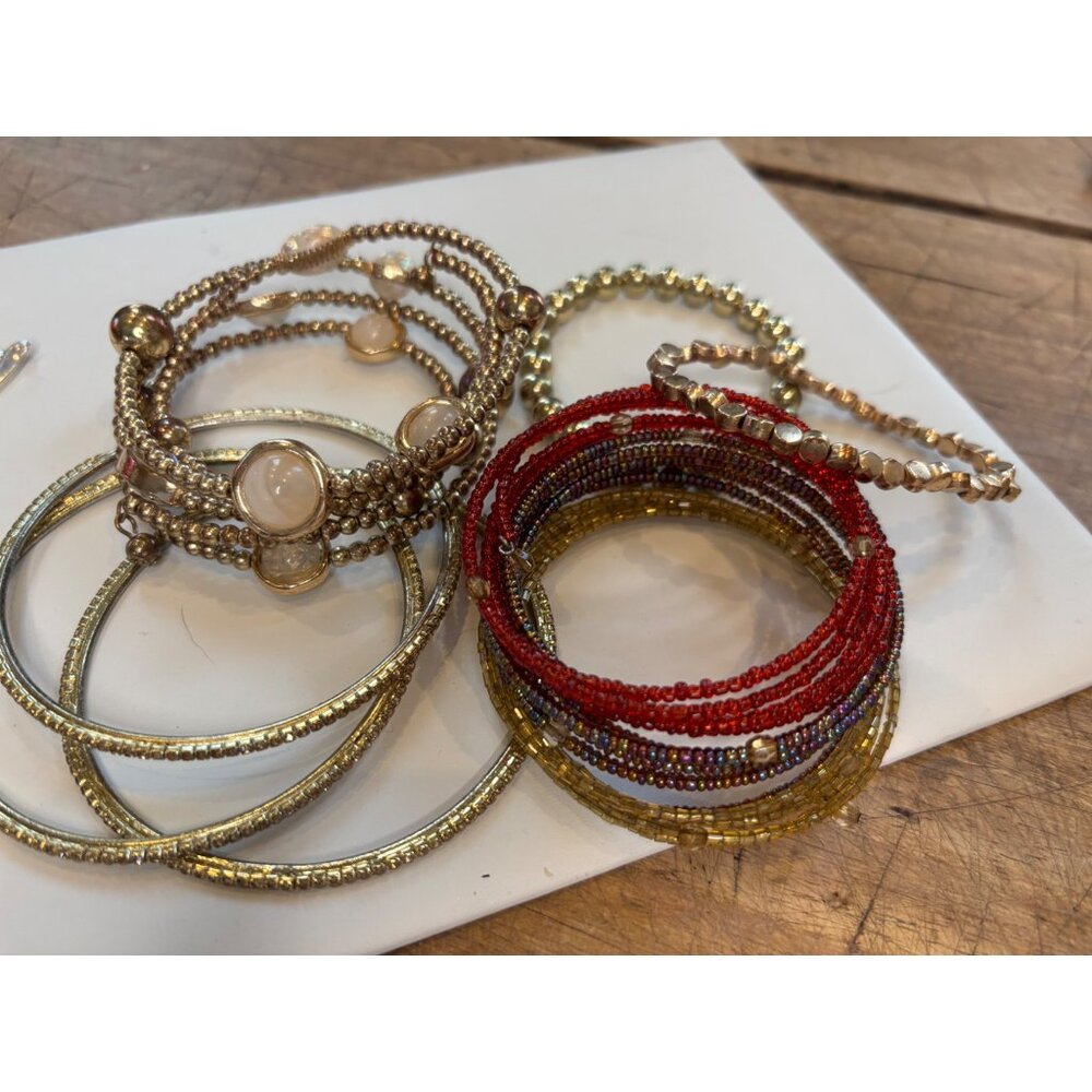 Bracelet bundle lot Mixed Gold & Red Beaded Bangle Bracelet Set